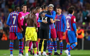 Барселона разкри фланелката си за новия сезон Тя е по тъмна