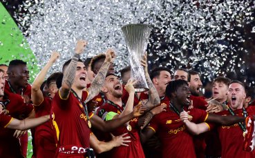 Рома спечели първи европейски трофей в своята история Вълците се