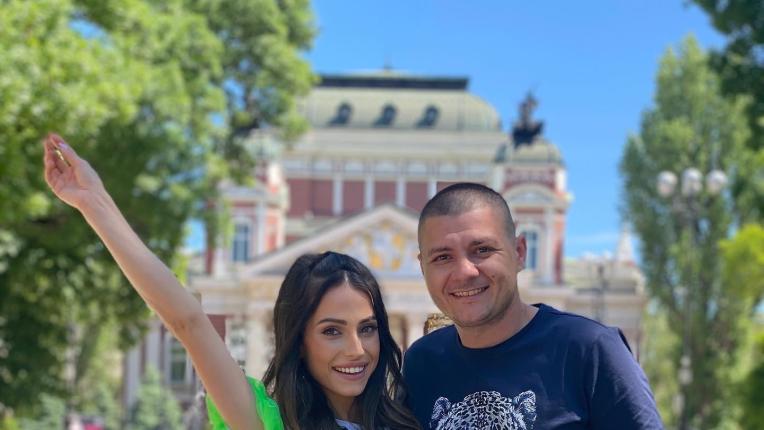  Даяна и Данчо от „ Един за различен “: усмихнати, чаровни и доста влюбени 