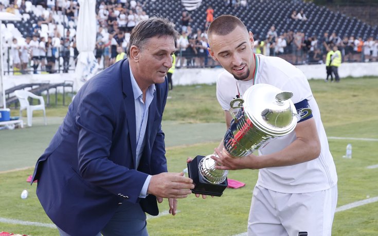 Оперираха халф на Славия