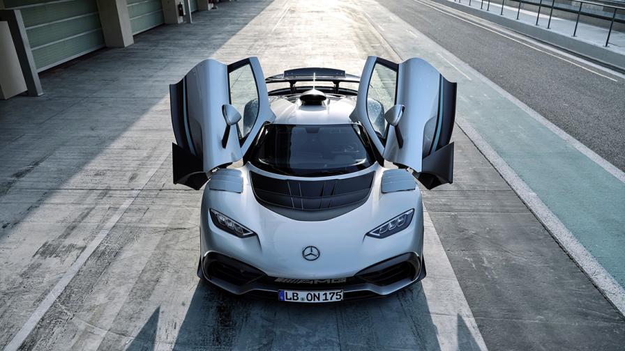<p>Mercedes-AMG One: двигател от Ф1, 1063 к.с., 2 млн. евро</p>
