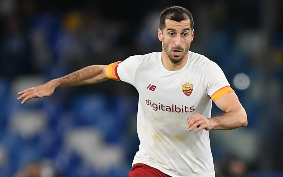 Полузащитникът Хенрих Мхитарян ще продължи кариерата си в Интер, съобщи