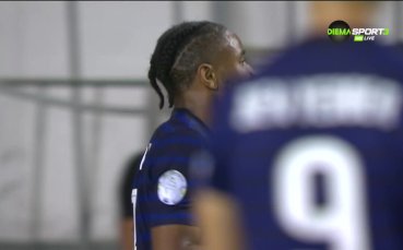 В 31 ата минута Муса Диаби изведе Кристофър Нкунку зад гърба