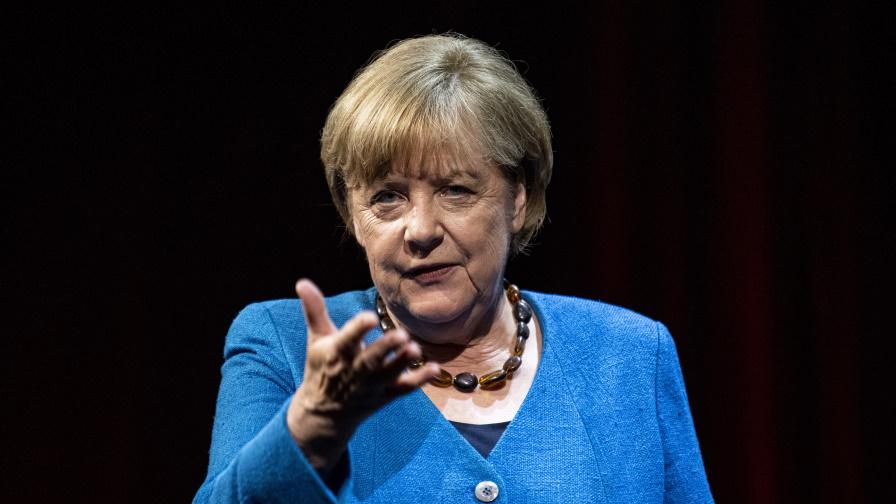 <p>Меркел: Брутално. За това няма извинение</p>