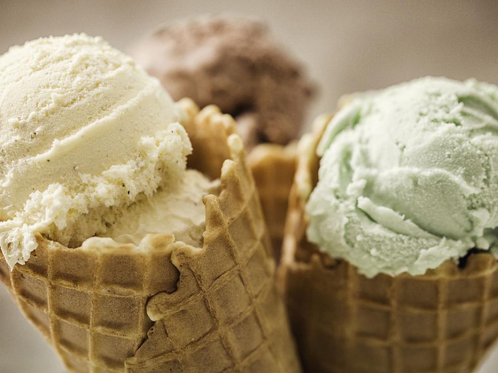 Лекар открива част от човешки пръст в сладолед който е