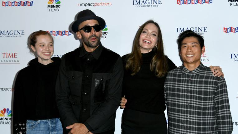  Детето на най-красивите хора на света: Шайло Джоли-Пит 