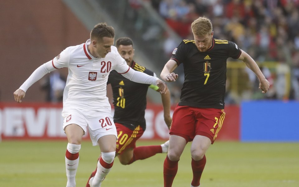 Белгия и Полша играят при 0:1 в мач от турнира