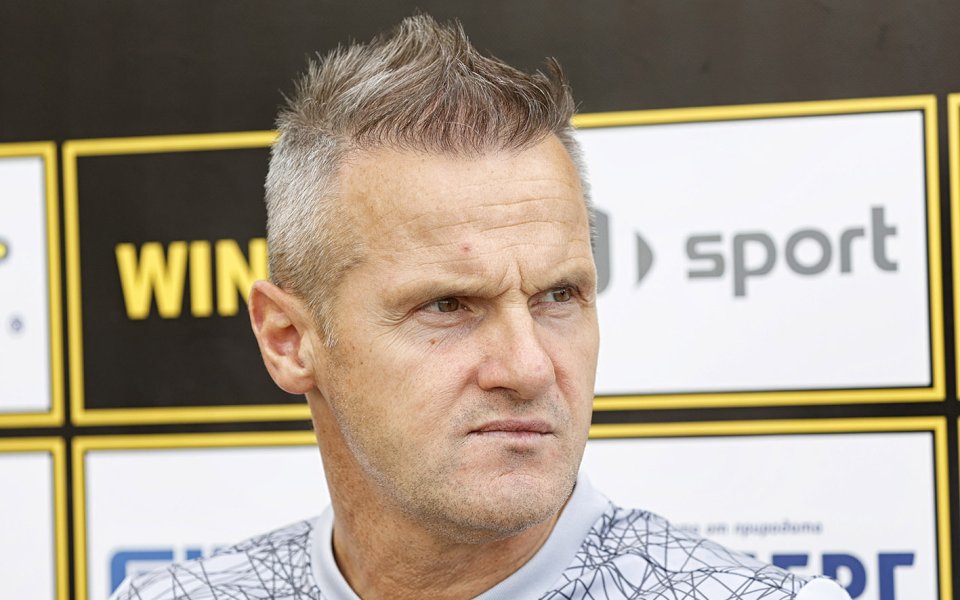 Треньорът на Ботев Пловдив &ndash; Азрудин Валентич, говори преди старта