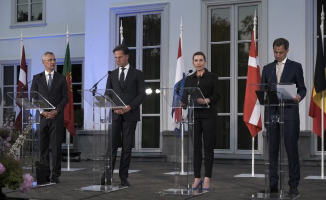 Лидери от НАТО обещаха подкрепа за Украйна