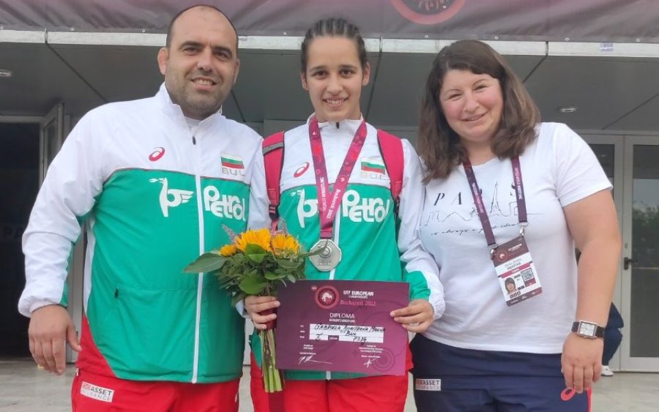 Габриела Маева спечели сребро от Евро 2022 по борба за кадети
