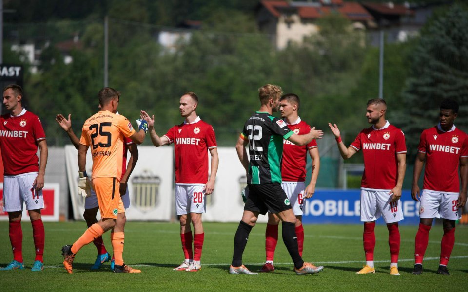Младият футболист на ЦСКА Александър Бучков е със сериозна травма