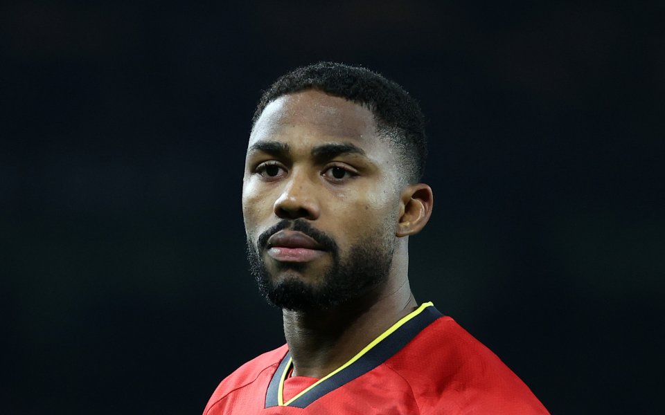 Нападателят на Уотфорд Еманюел Денис е трансферна цел на Евертън