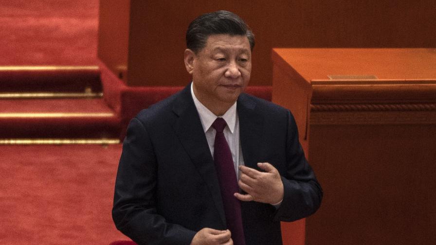 Си Цзинпин: Демокрацията в Хонконг започна след връщането му на Китай