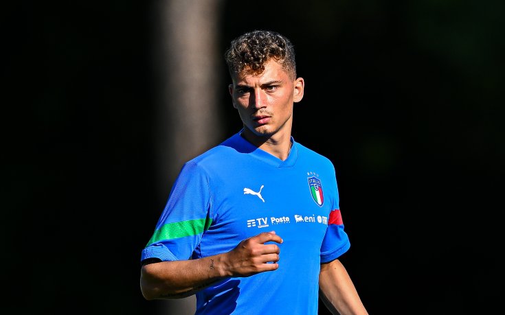 Интер преотстъпи двама младоци