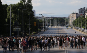 Протест в София заради катастрофата на бул. „Черни връх” (СНИМКИ)