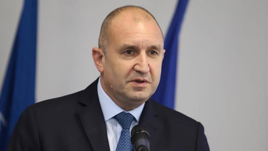 Радев заяви какво още очаква от правителството в оставка