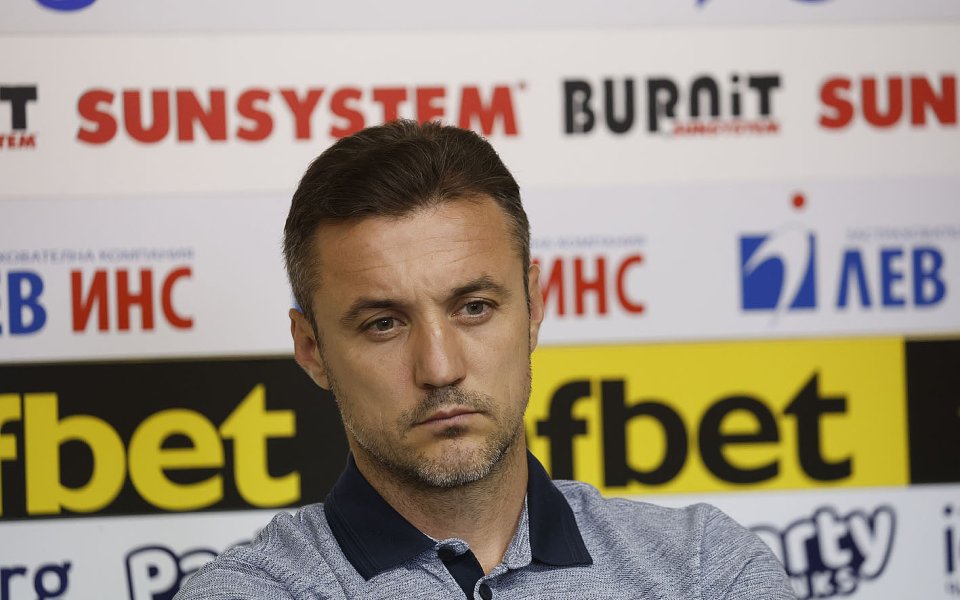 Старши треньорът на Локомотив София Станислав Генчев говори преди старта на сезона