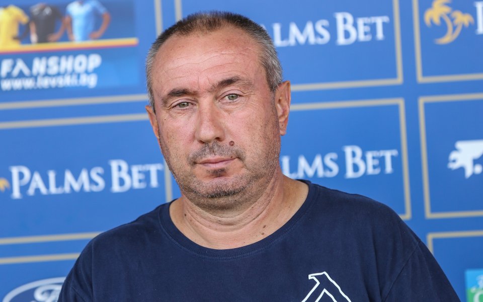 Официалната пресконференция на старши треньора на Левски Станимир Стоилов преди