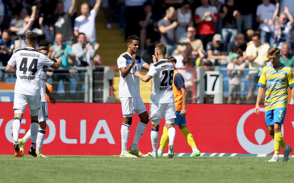 Хамбургер стартира сезона във Втора Бундеслига с победа. Отборът на