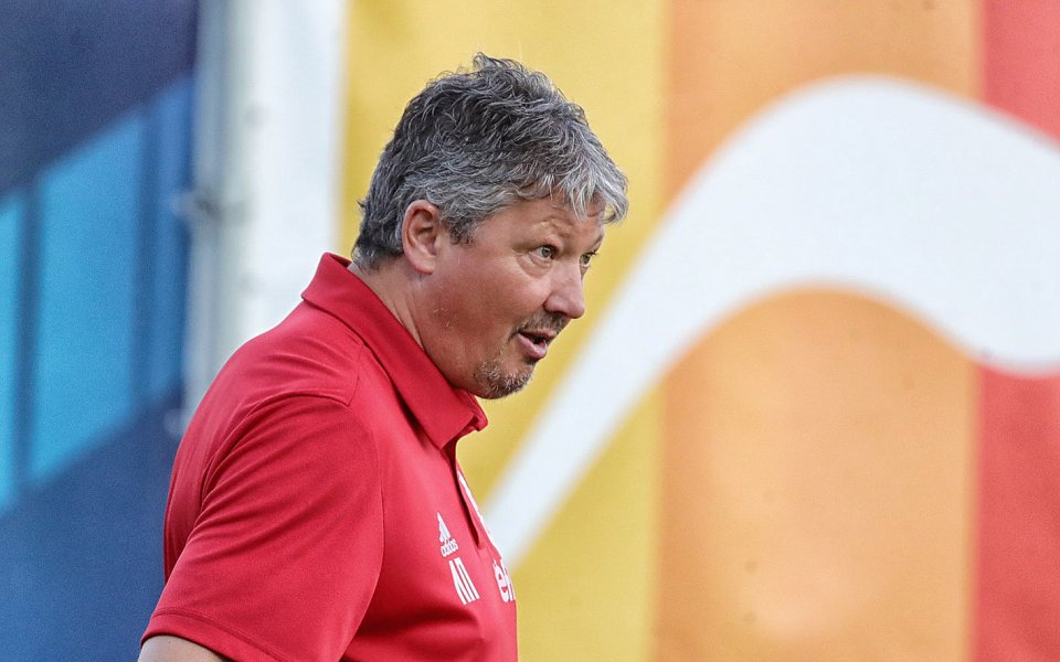 Наставникът на ЦСКА 1948 &ndash; Любослав Пенев, се е заел