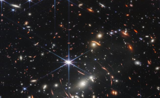 „Джеймс Уеб“ откри най-старата галактика