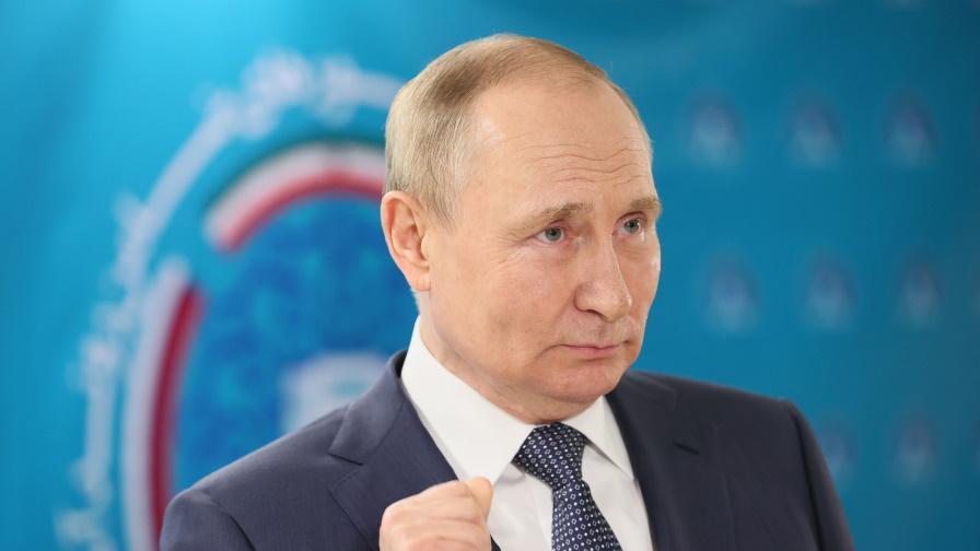 Путин пристигна на полигона, където се провеждат военните учения "Восток-2022"