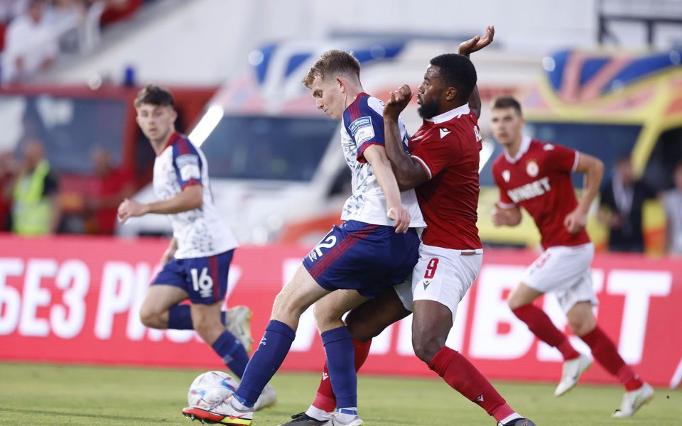 Отборите на ЦСКА и Сейнт Патрикс Атлетик играят при резултат