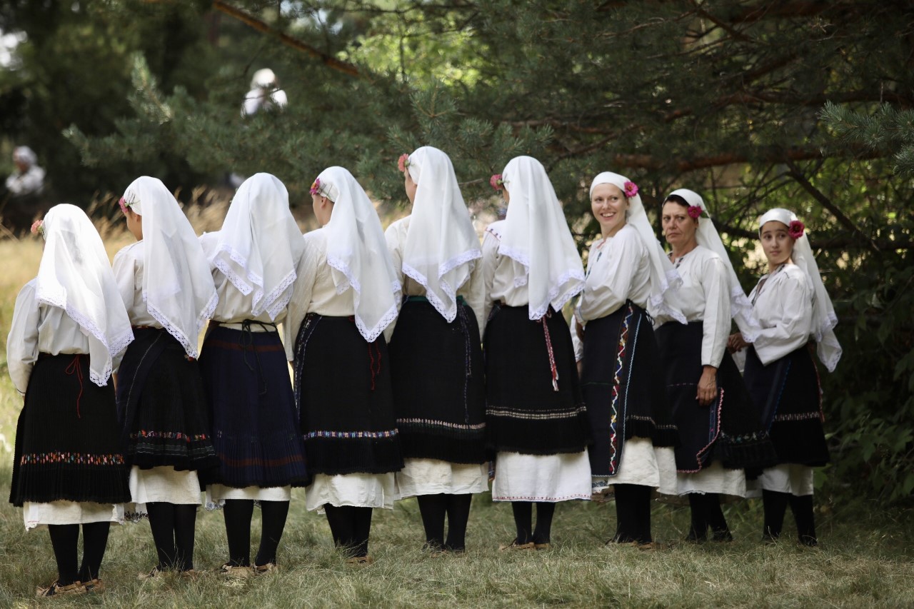 <p>&quot;България пее в Копривщица&quot; е мотото на тазгодишното, 12-о издание на Националния събор на народното творчество Копривщица 2022</p>