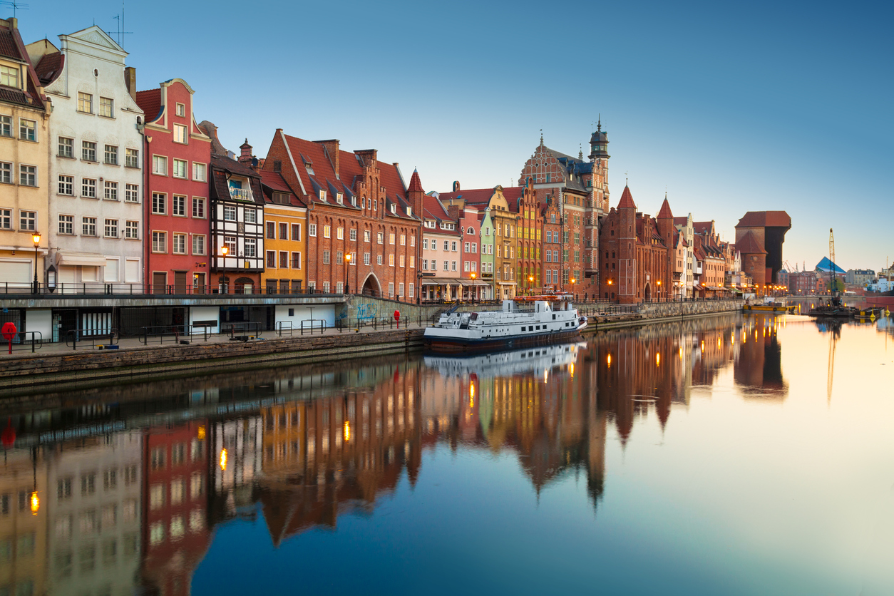 <p>Красивият Гданск - пристанищен град на брега на Балтийско море, в северната част на Полша</p>