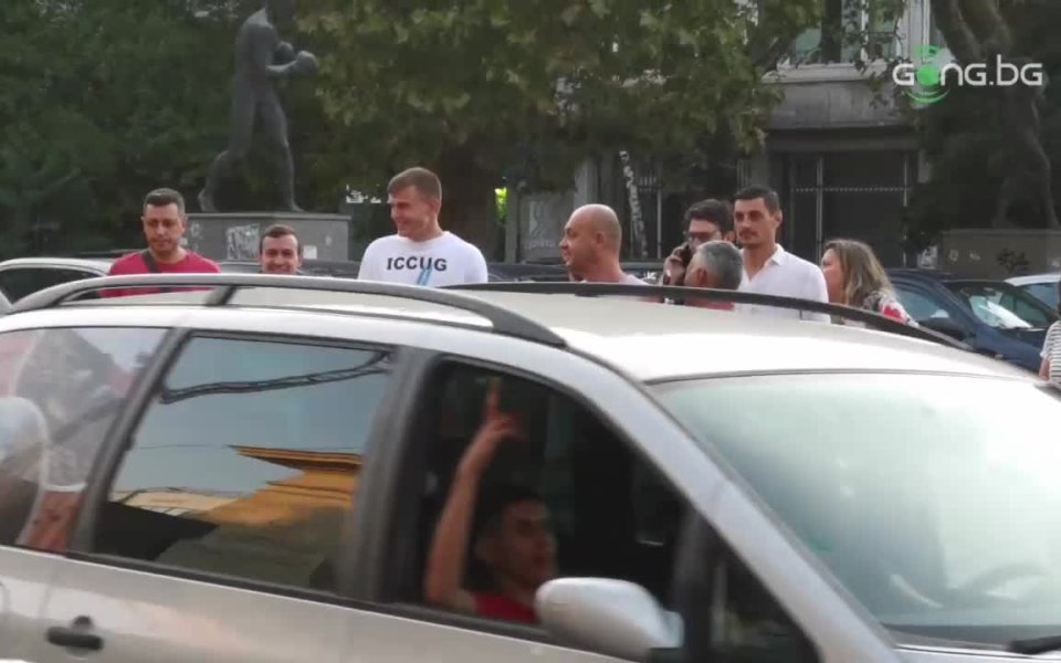 На националния стадион "Васил Левски" изглежда ще има цяла тълпа