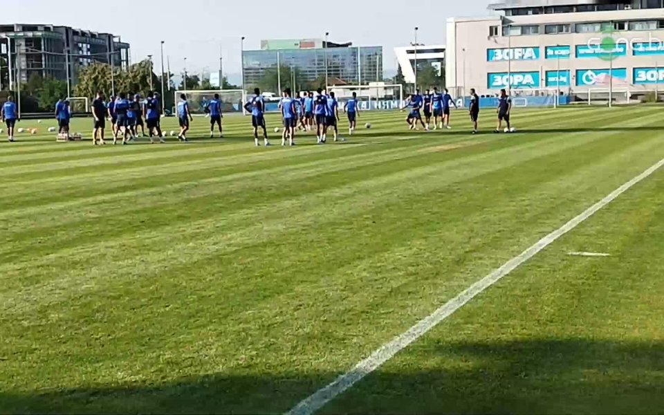 Отборът на Левски проведе последно занимание преди мача от 7-ия