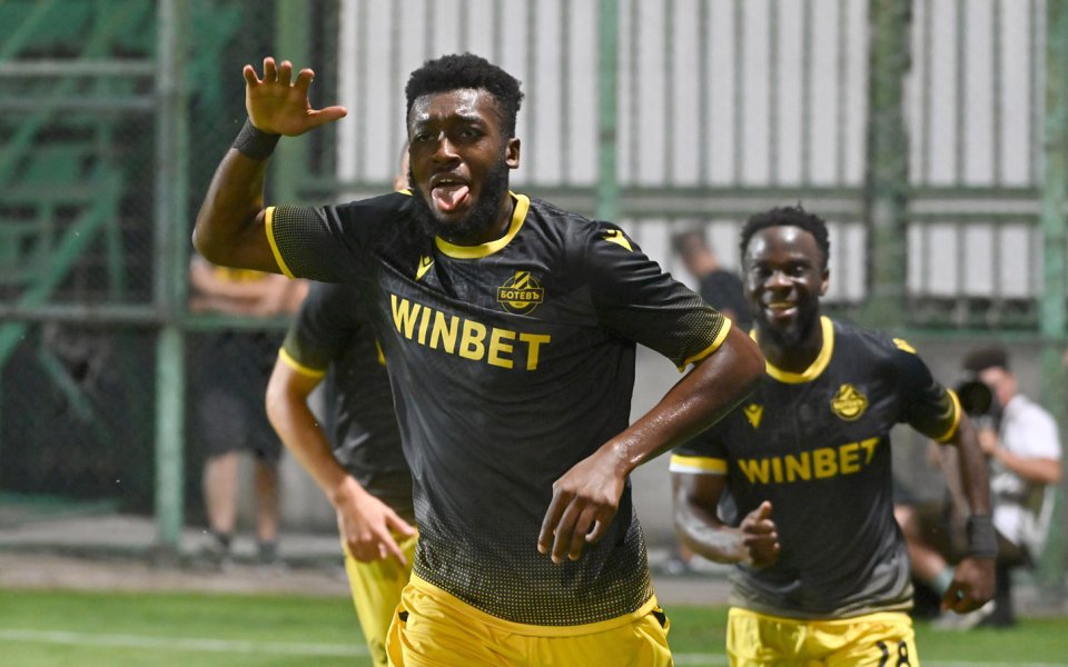 Увеличаването на уставния капитал на ПФК Ботев Пловдив на 6,161