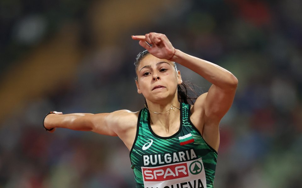 Световната шампионка в тройния скок за девойки под 20 години