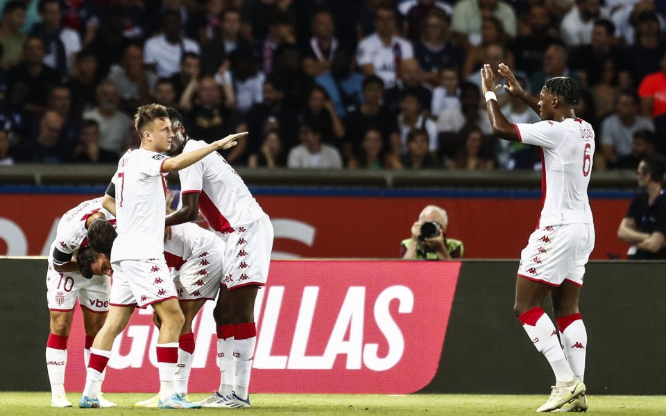 Отборите на Пари Сен Жермен и Монако играят при резултат