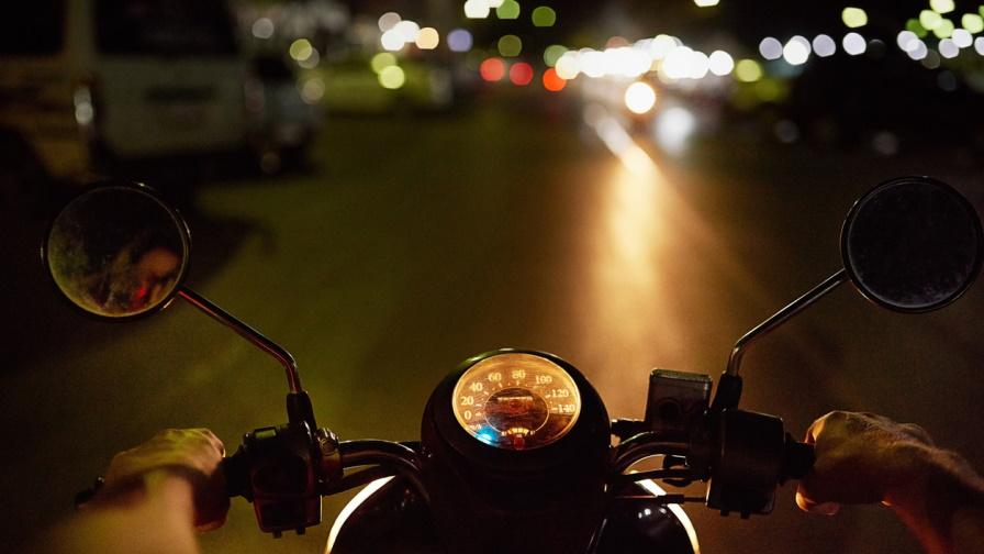 Пиян моторист от Франция беше хванат да кара по улиците в София