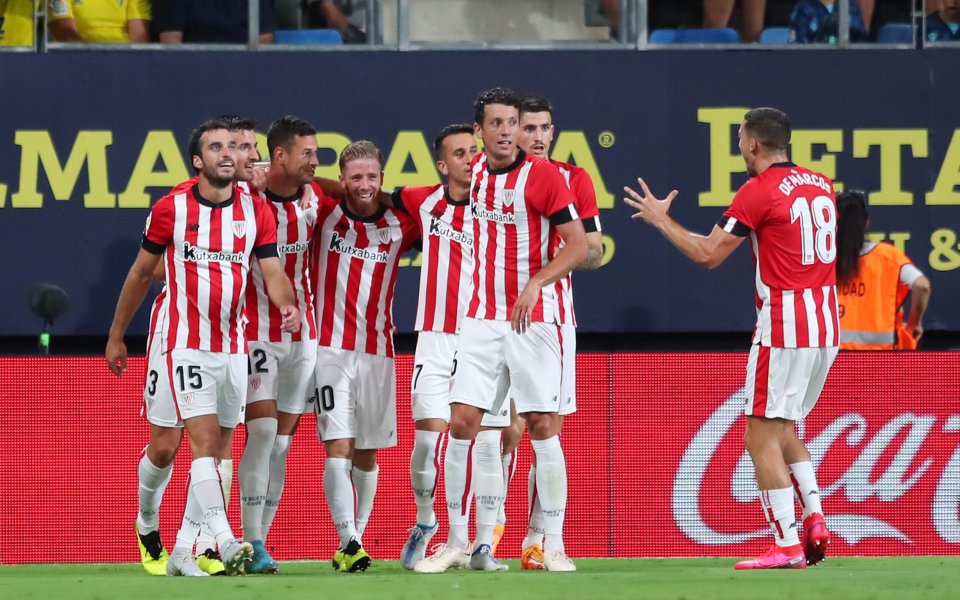 Отборът на Атлетик Билбао разби с 4:0 като гост Кадис