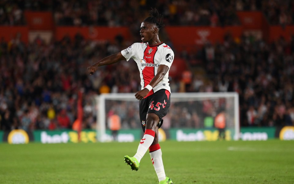 Челси е отправил оферта на стойност 50 млн. паунда за