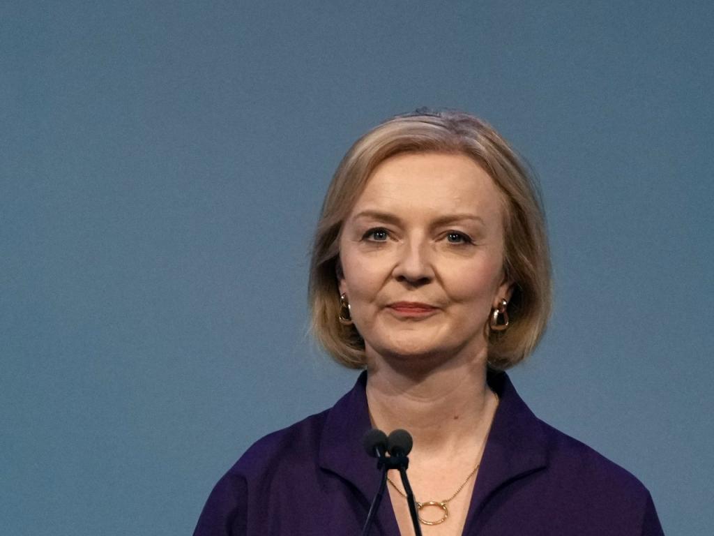 Бившият премиер на Обединеното кралство Лиз Тръс напусна сцената след като