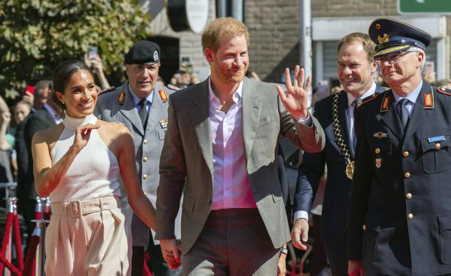 Принц Хари и Меган Маркъл пристигнаха в Германия, за да популяризират игрите 