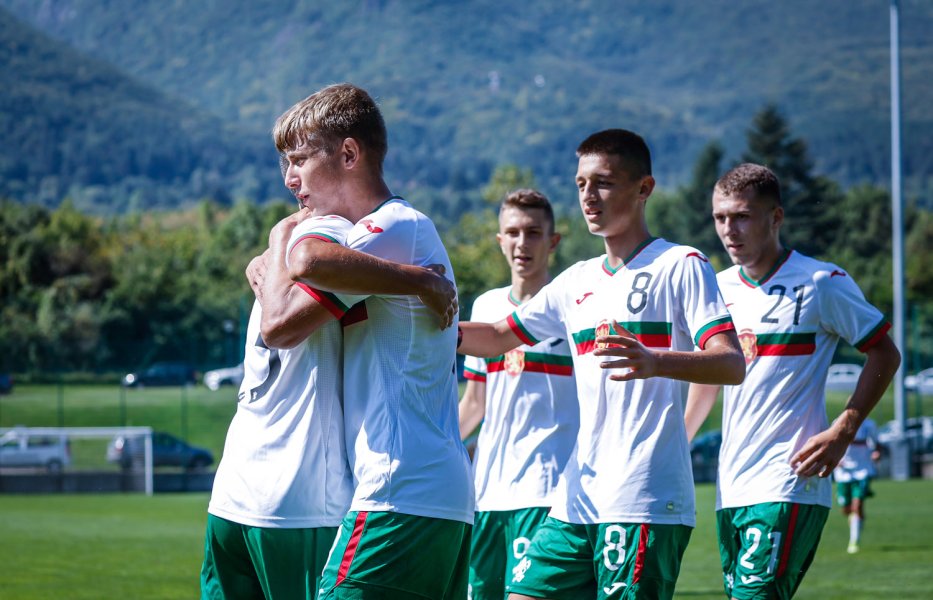 България U17 Азербайджан U171