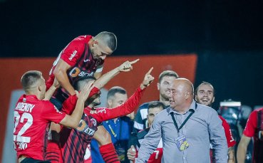 Красимир Милошев който вкара 2 от 3 те гола за победата