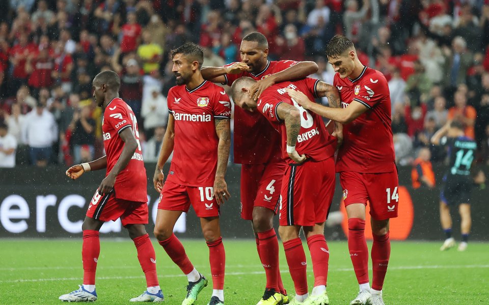 Сардар Азмун е със скъсано сухожилие и няма да играе