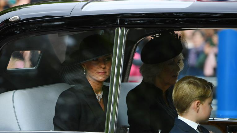  Кейт Мидълтън на погребението на Елизабет 