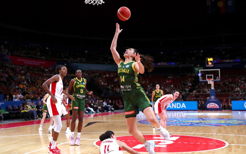 Националният отбор по баскетбол за жени на Австралия успя да