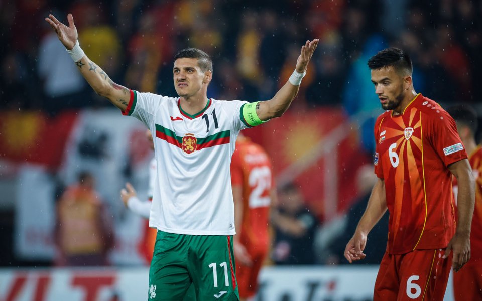 България поведе на Северна Македония в Скопие с 1:0 след