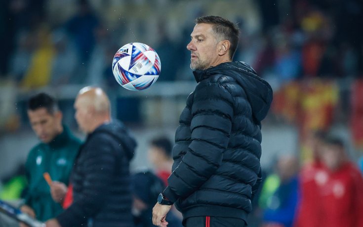 Още една победа праща Кръстаич в историята на българския футбол