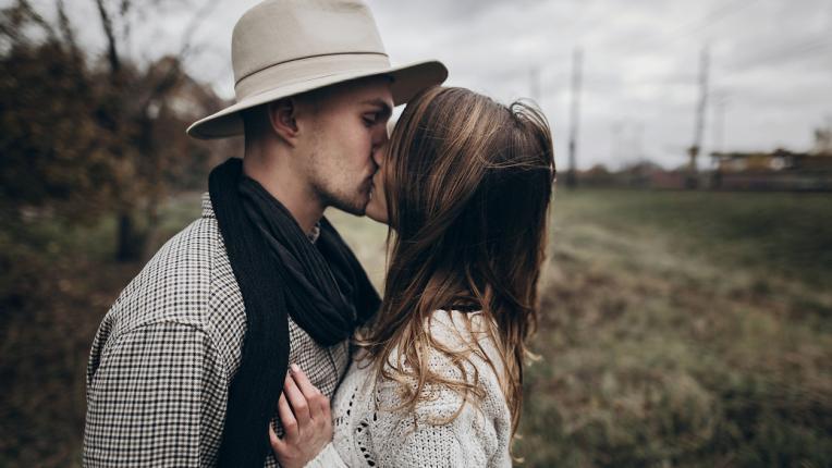  Утре е най-романтичният ден от октомври: какво да чака всяка зодия 