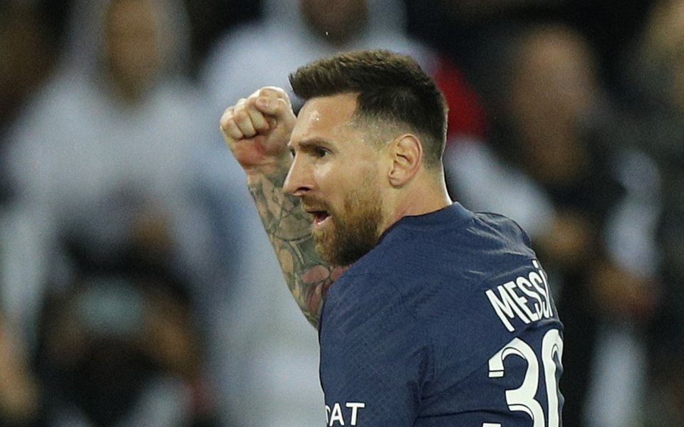 Отборите на Аячо и Пари Сен Жермен играят при резултат