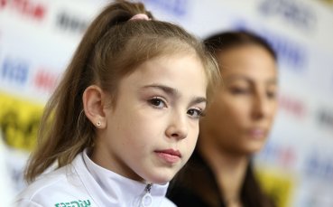 Стилияна Николова бе отличена за спортист номер 1 на месец