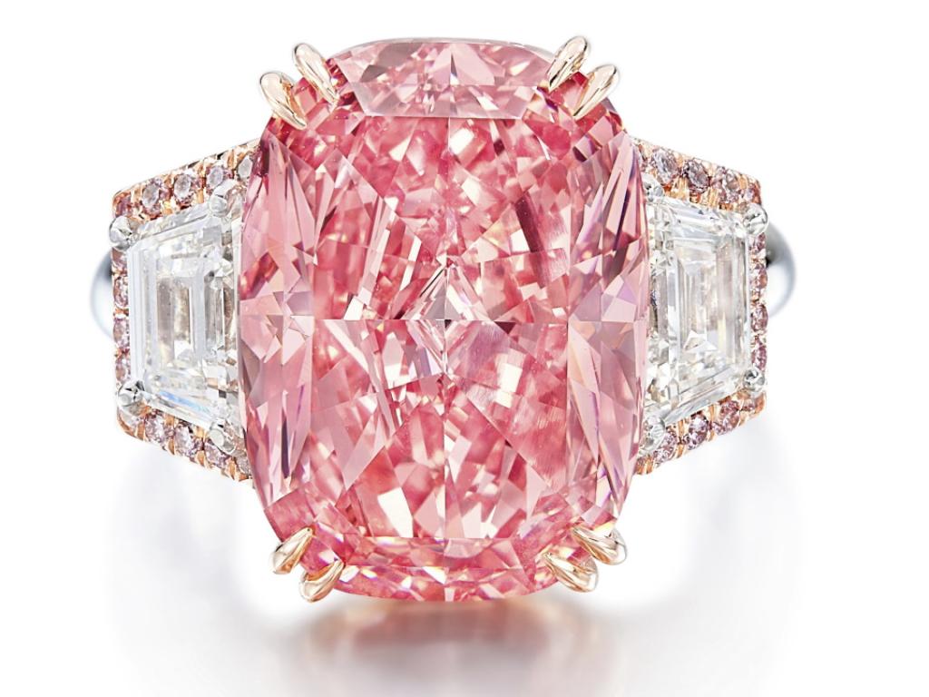 Розовите диаманти са изключително редки  от една вече затворена